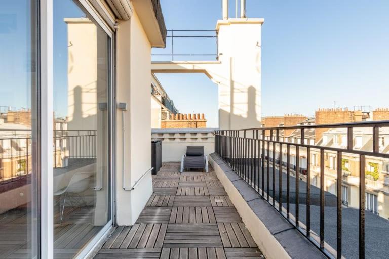 Guestready - Appartement Terrasse Vue Tour Eiffel Paris Eksteriør billede